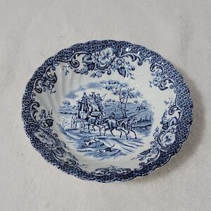 Johnson Bros. Small bowl